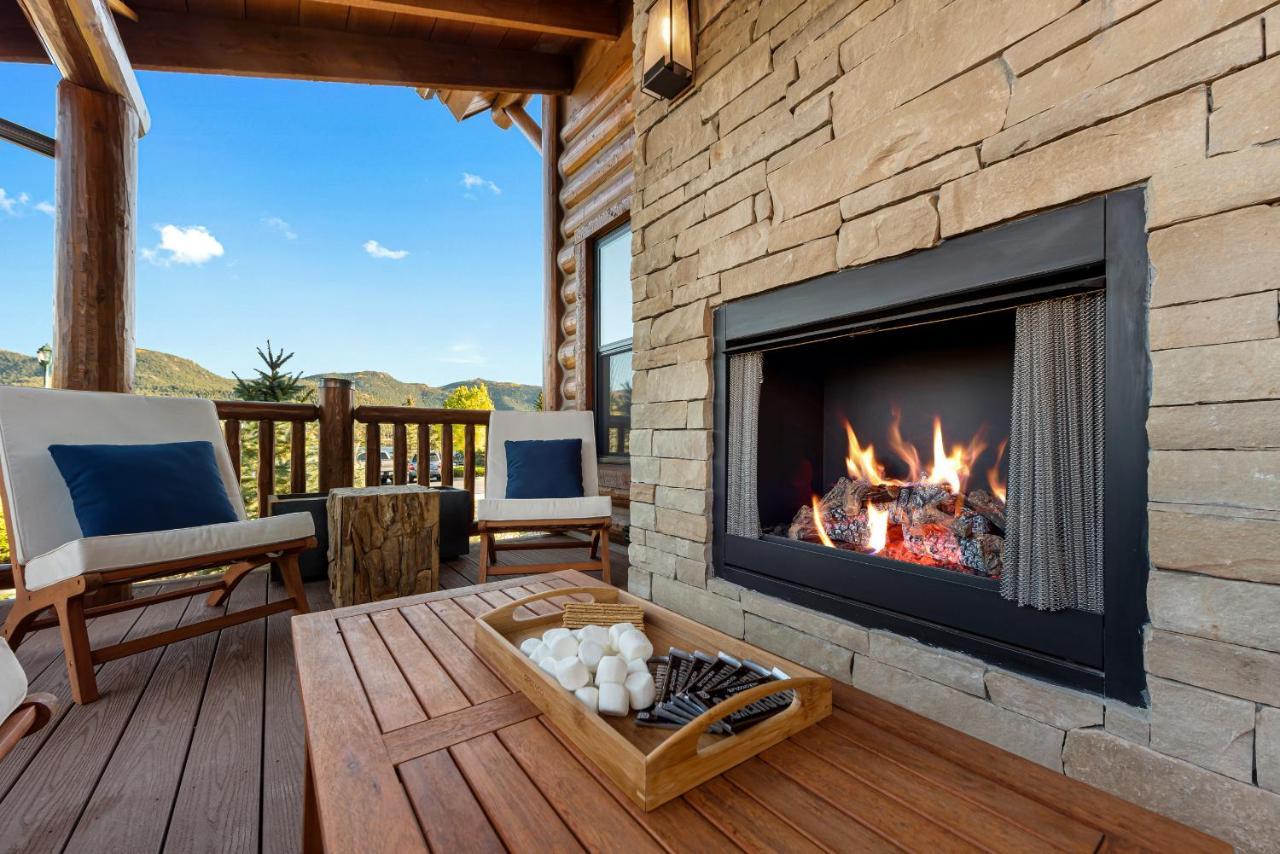 Estes Retreat Indoor Outdoor Fireplace, Jacuzzi, Close To Downtown Estes Estes Park Exterior photo