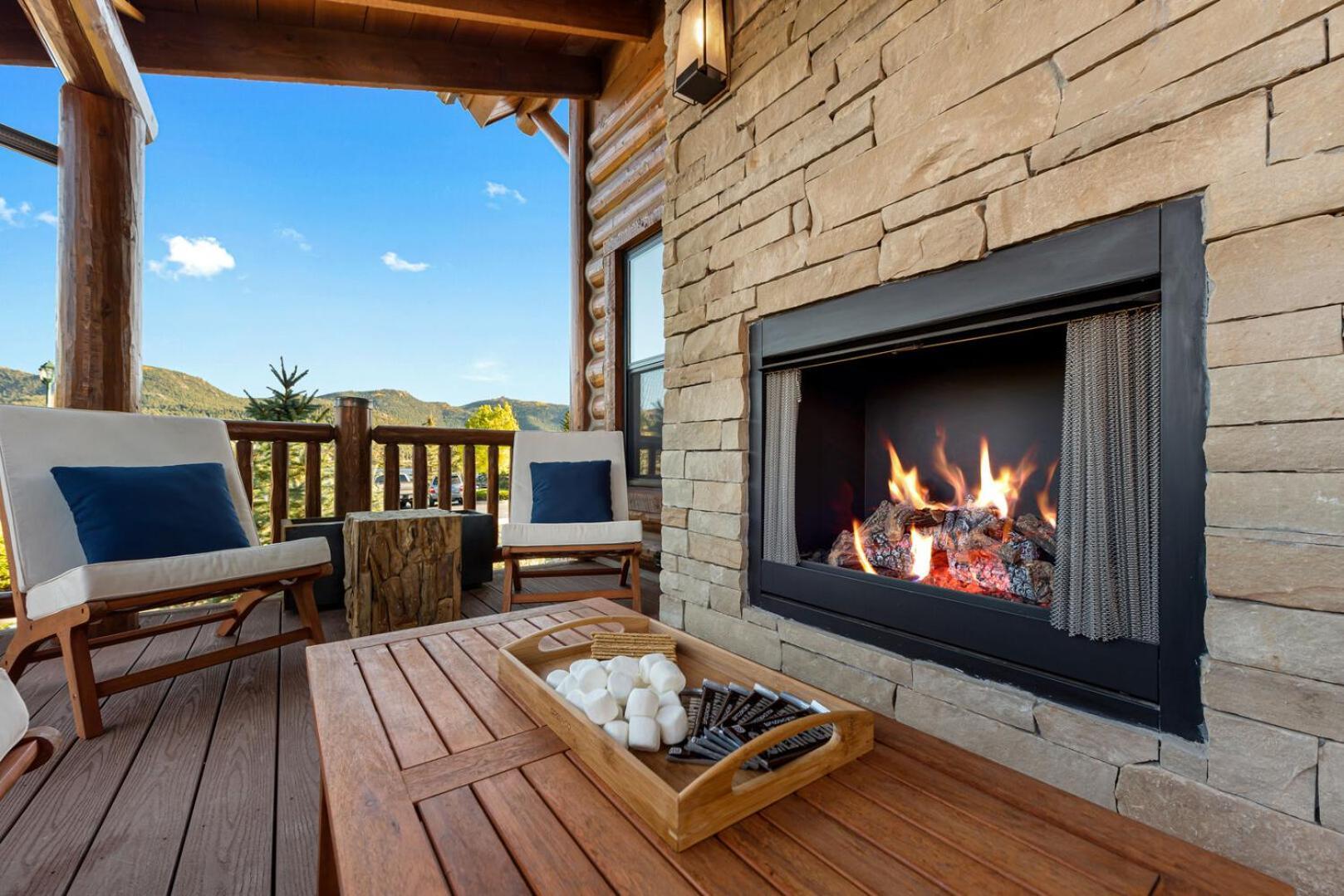 Estes Retreat Indoor Outdoor Fireplace, Jacuzzi, Close To Downtown Estes Estes Park Room photo